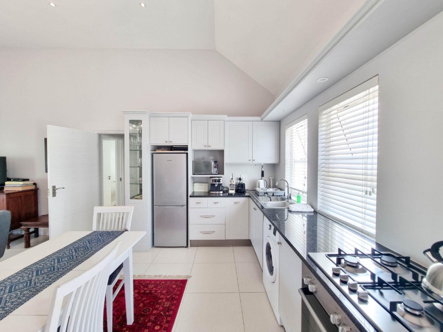 2 Bedroom Property for Sale in Westcliff Western Cape